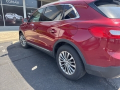 Used 2017 Lincoln MKX 4d SUV AWD Select 3.7L at Drive Now Westlake near Westlake, OH