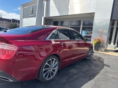 Used 2018 Lincoln MKZ 4d Sedan FWD Premiere at Drive Now Westlake near Westlake, OH