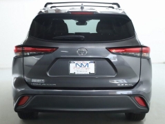 Used 2023  Toyota Highlander L AWD at Drive Now Westlake near Westlake, OH