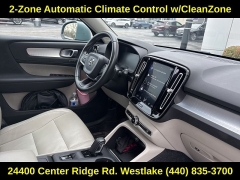 Used 2019  Volvo XC40 4d SUV AWD T5 Momentum at DriveNow Mayfield near Mayfield Heights&comma; OH