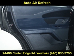 Used 2024  Lincoln Nautilus Reserve AWD at DriveNow Mayfield near Mayfield Heights&comma; OH