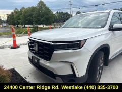 Used 2024  Honda Pilot Elite AWD at DriveNow Mayfield near Mayfield Heights&comma; OH