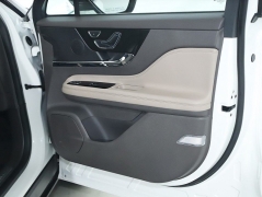 Used 2023  Lincoln Corsair Reserve FWD at DriveNow Mayfield near Mayfield Heights&comma; OH