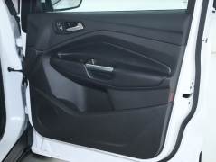 Used 2018  Ford Escape SE 4WD at Drive Now Westlake near Westlake&comma; OH