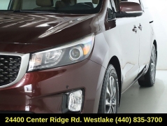 Used 2017  Kia Sedona SX FWD at Drive Now Westlake near Westlake&comma; OH