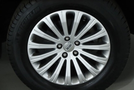 Used 2012 Lincoln MKX 4d SUV FWD at DriveNow Mayfield near Mayfield Heights, OH