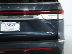 Used 2022  Lincoln Navigator Standard 4x4 at Drive Now Westlake near Westlake, OH