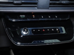 Used 2024  Lincoln Corsair Premiere AWD at DriveNow Mayfield near Mayfield Heights&comma; OH