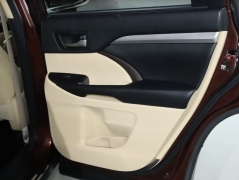 Used 2018 Toyota Highlander V6 AWD (Natl) at Drive Now Westlake near Westlake, OH