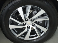 Used 2023  Chevrolet Equinox AWD 4dr Premier at DriveNow Mayfield near Mayfield Heights&comma; OH