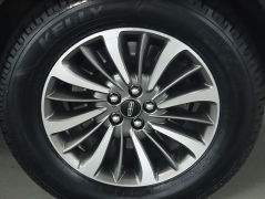Used 2022  Lincoln Nautilus Standard AWD at DriveNow Mayfield near Mayfield Heights&comma; OH