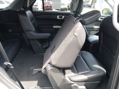 Used 2023  Ford Explorer XLT 4WD at Drive Now Westlake near Westlake&comma; OH