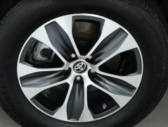 Used 2023  Toyota Highlander L AWD at Drive Now Westlake near Westlake, OH