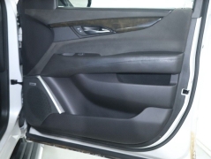 Used 2020  Cadillac Escalade 4d SUV 4WD Platinum at Drive Now Westlake near Westlake&comma; OH