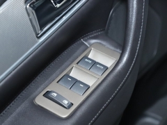 Used 2013 Lincoln MKX 4d SUV AWD at Drive Now Westlake near Westlake, OH