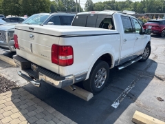 Used 2006 Lincoln Mark LT SuperCrew 4WD at Drive Now Westlake near Westlake, OH