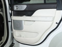 Used 2024  Lincoln Navigator Black Label 4x4 at Drive Now Westlake near Westlake&comma; OH