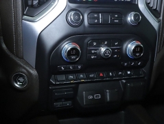 Used 2020  GMC Sierra 1500 4WD Crew Cab 147" SLT at DriveNow Mayfield near Mayfield Heights&comma; OH