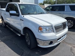 Used 2006 Lincoln Mark LT SuperCrew 4WD at Drive Now Westlake near Westlake, OH