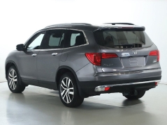 Used 2017  Honda Pilot 4d SUV AWD Elite at Drive Now Westlake near Westlake&comma; OH