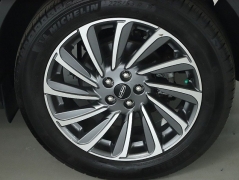 Used 2023  Lincoln Corsair Reserve FWD at DriveNow Mayfield near Mayfield Heights&comma; OH