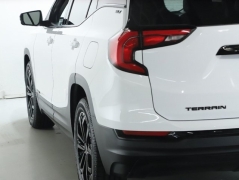 Used 2021 GMC Terrain FWD 4dr SLT at Drive Now Westlake near Westlake, OH