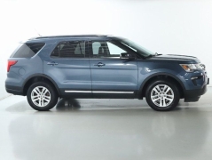 Used 2018  Ford Explorer XLT 4WD at DriveNow Mayfield near Mayfield Heights, OH