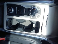 Used 2023  Ford Explorer XLT 4WD at Drive Now Westlake near Westlake&comma; OH