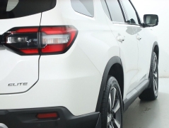 Used 2024  Honda Pilot Elite AWD at Drive Now Westlake near Westlake&comma; OH