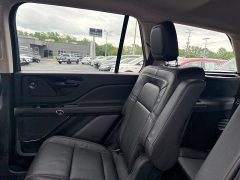 Used 2023  Lincoln Aviator Reserve AWD at Drive Now Westlake near Westlake&comma; OH