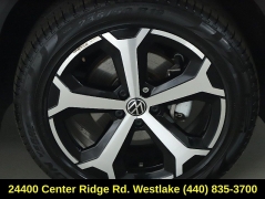 Used 2025  Volkswagen Tiguan 2&period;0T SE FWD at DriveNow Mayfield near Mayfield Heights&comma; OH
