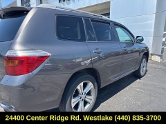 Used 2008  Toyota Highlander 4d SUV FWD Sport at Drive Now Westlake near Westlake&comma; OH