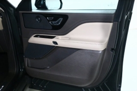 Used 2022 Lincoln Aviator Reserve AWD at Drive Now Westlake near Westlake, OH