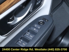 Used 2020  Honda CR-V 4d SUV AWD Touring at Drive Now Westlake near Westlake&comma; OH