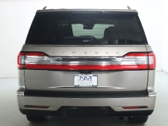 Used 2019  Lincoln Navigator 4d SUV 4WD Reserve at Drive Now Westlake near Westlake&comma; OH