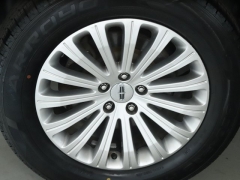 Used 2013 Lincoln MKX 4d SUV AWD at Drive Now Westlake near Westlake, OH