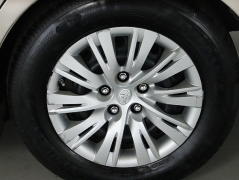 Used 2014  Toyota Camry 4dr Sdn I4 Auto LE &lpar;Natl&rpar; at DriveNow Mayfield near Mayfield Heights&comma; OH