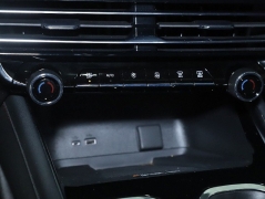 Used 2024  Chevrolet Traverse AWD 4dr Z71 at DriveNow Mayfield near Mayfield Heights&comma; OH