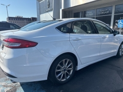 Used 2017 Ford Fusion 4d Sedan SE 2.5L at Drive Now Westlake near Westlake, OH