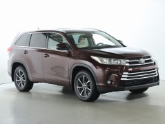 Used 2018 Toyota Highlander V6 AWD (Natl) at Drive Now Westlake near Westlake, OH
