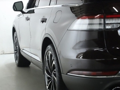Used 2023  Lincoln Aviator Reserve AWD at Drive Now Westlake near Westlake&comma; OH