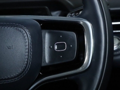 Used 2024  Lincoln Nautilus Reserve AWD at DriveNow Mayfield near Mayfield Heights, OH