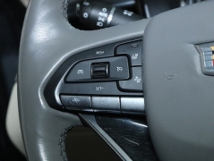 Used 2021  Cadillac XT6 FWD 4dr Premium Luxury at Drive Now Westlake near Westlake&comma; OH