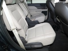 Used 2022  Lincoln Navigator Standard 4x4 at Drive Now Westlake near Westlake, OH