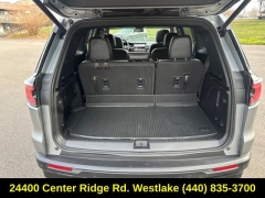 Used 2024  GMC Acadia AWD 4dr AT4 at DriveNow Mayfield near Mayfield Heights&comma; OH