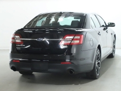 Used 2017  Ford Taurus 4d Sedan AWD SHO at Drive Now Westlake near Westlake&comma; OH
