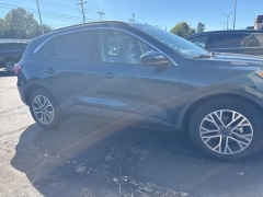 Used 2020 Ford Escape 4d SUV FWD SEL at DriveNow Mayfield near Mayfield Heights, OH