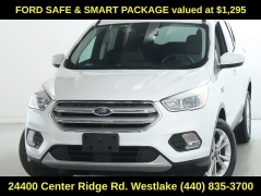 Used 2018  Ford Escape SE 4WD at Drive Now Westlake near Westlake&comma; OH