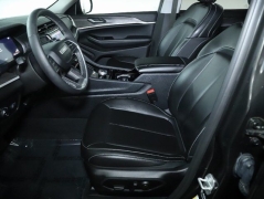 Used 2023  Jeep Grand Cherokee L Limited 4x4 at Drive Now Westlake near Westlake&comma; OH