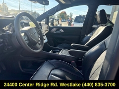 Used 2025  Chrysler Pacifica Limited FWD at DriveNow Mayfield near Mayfield Heights&comma; OH